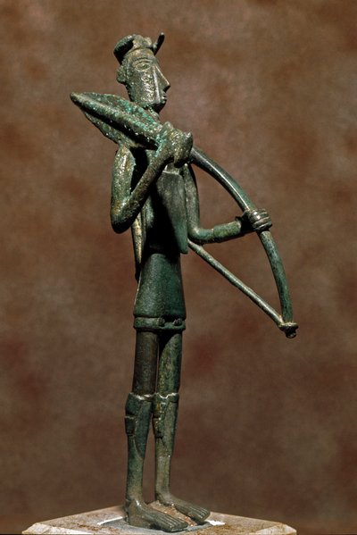 Nuragisk kultur (nuraghi) sardinsk: krigerstatuett i bronse. 8.-7. århundre f.Kr. Cagliari, Nasjonalt arkeologisk museum, Sardinia, Italia av Sardinia Nuragic Civilization