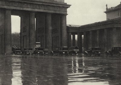 Berlin: Brandenburger Tor; Brandenburger Tor (s/hvitt bilde) av Sasha Stone