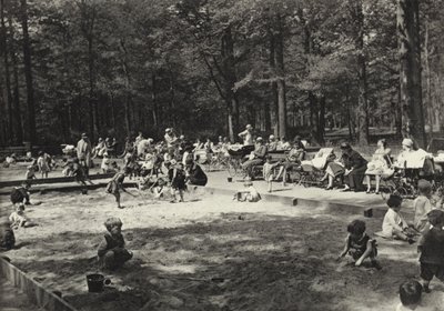 Berlin: Tiergarten (s/hvitt bilde) av Sasha Stone