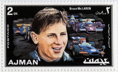 Emirates Arab Units-stempel som representerer Neo Zelandese bilfører Bruce Mc Laren (1937-1970) av School Arabic