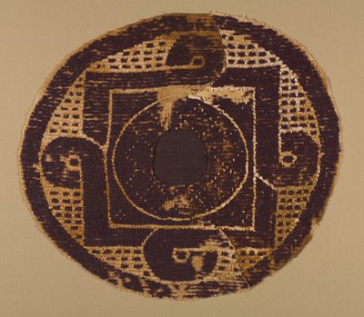 Rundel med løkker fra et teppe eller trekk, 300-400-tallet (vevteppe med ekstra veftinnpakning, ufarget lin og farget ull) av School Byzantine