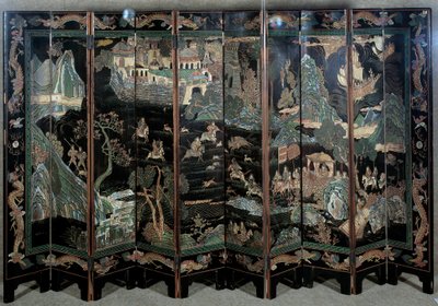 Jaktscener. Art China: skjerm i skulpturert lakk av School Chinese