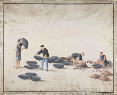 'Ta bort formen og ta ut den gode rundbunnede kokepannen', produserer støpejern i Kina, ca. 1820 (akvarell på papir) av School Chinese