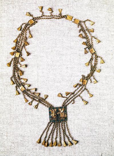 Egyptisk antikvitet: gullkjede av farao Pinedjem. 21. dynasti (ca. 1069-945). Paris, Louvre-museet av School Egyptian