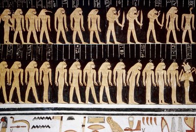 Luxor, Theben: Kongenes dal, tegning av gud og gudinne på den indre veggen i et tempel. av School Egyptian