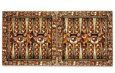 Sørtysk marquetry-spillboks, fra Augsburg eller Nürnberg, sent på 1500- og begynnelsen av 1600-tallet (ibenholt, elfenben, perlemor, valnøtt og fruktved) av School German