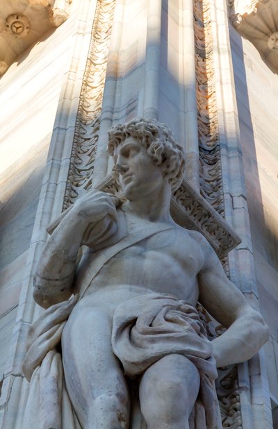 Telamon av Milano katedral fasade, Lombardia, Italia, Detalj av School Italian