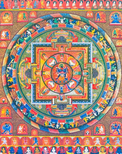 Chakrasambhara Mandala, som skildrer hovedguden Sambhara som omfavner sin kone Vajrabarahi som symboliserer foreningen av visdom og praksis for å oppnå suveren lykke (gouache på tøy) av School Nepalese