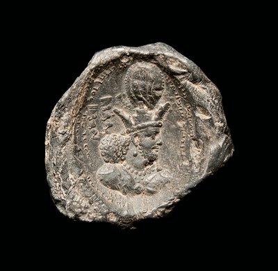 Bulla med inskripsjon, Sasanian Period, 4th Century (keramikk) av School Persian