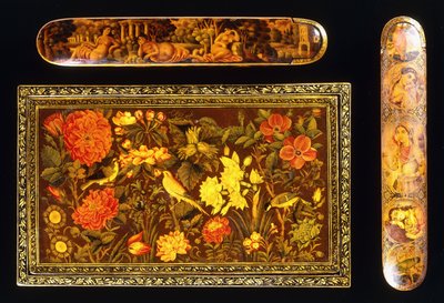 Tevo Kajar Lasikure Papir Mache Kalamdans And A Zand Mirror Case av School Persian