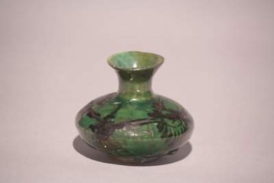 Vase (keramikk) av School Persian