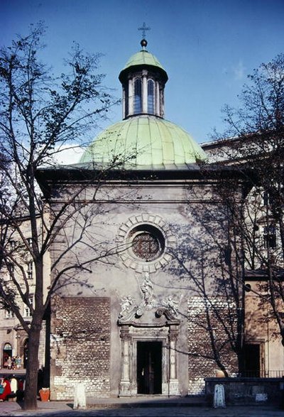 St. Adalbert-kirken, opprinnelig bygget på 1100-tallet, modernisert på 1700-tallet (bilde) av School Polish