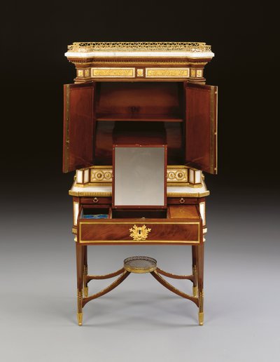 En russisk ormolu-montert hvit marmor og mahogni bonheur du jour, ca. 1790 (ormolu, marmor og mahogni) av School Russian