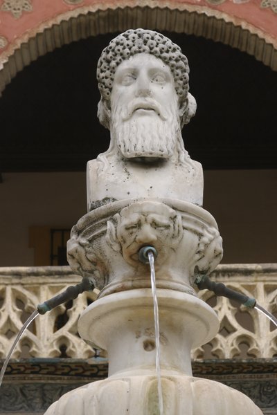 Janus-fontenen (marmor) av School Spanish