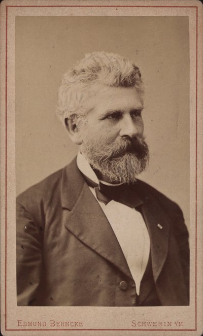 Portrett av cellisten og komponisten Georg Goltermann 1824-1898, ca. 1880. av Schwerin . Photo studio Edmund Behncke