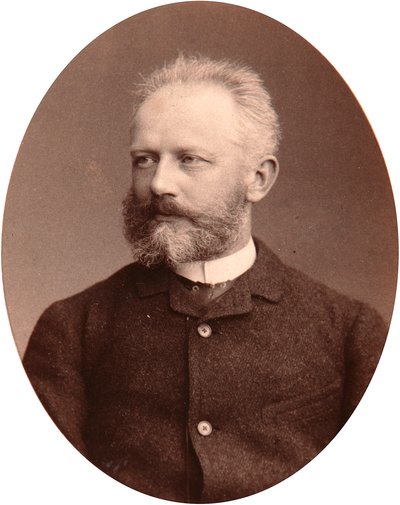 Portrett av komponisten Piotr Tchaikovsky (Piotr Piotr Petr Ilitch Tchaikovski) (Tchaikowsky, Tchaikovsky) (1840-1893). Albumin-bilde av Sergei Lvovich Levitsky (1819-1898) av Sergei Lvovich Levitsky