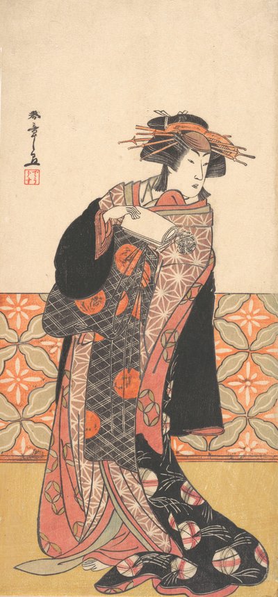 Nakamura Riko som rikt kledd kurtisane som står i et rom, ca. 1778. av Shunsho