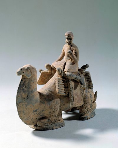 Sogdisk sivilisasjon: "" kamel og kamel, transport av silke""" Terracotta begravelsesstatue. 5. eller 6. århundre. Paris, Cernuschi-museet av Sogdian Sogdian