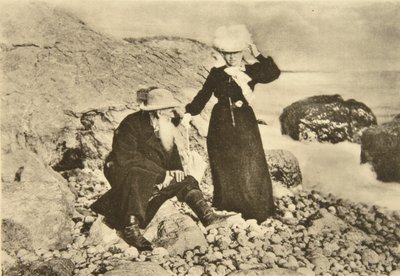 Den russiske forfatteren Leo Tolstoj og hans kone Sophia ved Svartehavet, Krim, Russland, 1902 av Sophia Andreevna Tolstaya