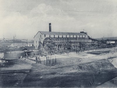 City and Suburban Gold Mining Company, New Battery and Cyanide Works (s/h-bilde) av South African Photographer