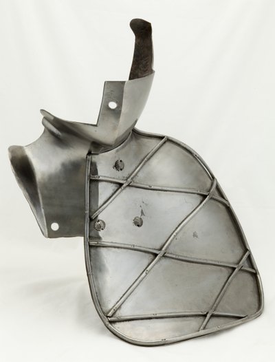 Forsterkende Bevor med vippemål, ca. 1560 (stål) av South German School