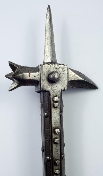 Warhammer for Foot Combat, c.1440 (jern og tre med kobberinnlegg) av Southern European