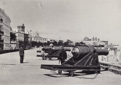 Cadiz: Battery of San Carlos (s/hvitt bilde) av Spanish Photographer