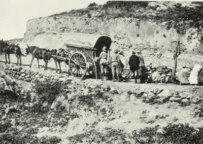 Loser en vogn med skytevåpen for å klatre opp i Dersa Hills, Tetouan, Marokko av Spanish Photographer