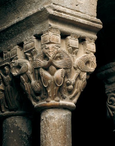 Hovedstad i en kolonne, fra kirken Santa Maria de l