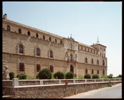 Renessansekunst: utsikt over Hospital de Tavera (Tavera Hospital) Toledo fra 1500-tallet, Spania (Utsikt over Hospital de Tavera av Spanish School