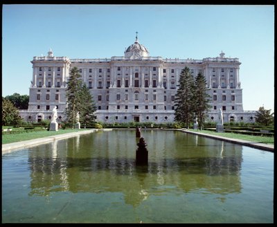 Utsikt over Det kongelige palass (1738-1755) (fotografi) av Spanish School