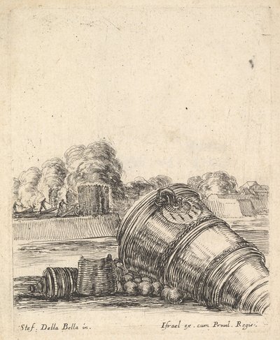 En morter uten vogn liggende på bakken til høyre, soldater som skyter kanon..., ca. 1638-43. av Stefano della Bella