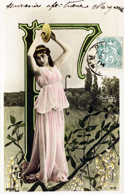 F : Mlle Beauregard, kunstner fra 1900-tallet - Alfabet i postkort av Studio Reutlinger