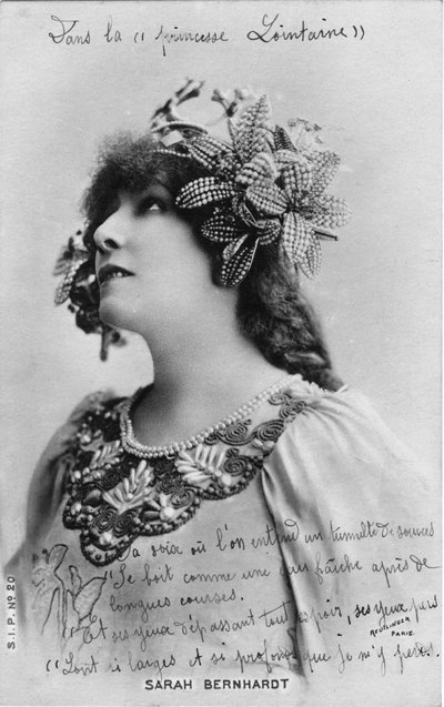 Henriette Rosine Bernard aka Sarah Bernhardt (1844-1923) i rollen som "The distant princess", et skuespill av Edmond Rostand (s/h foto) av Studio Reutlinger