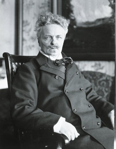 August Strindberg i huset hans i Stockholm (s/hvitt bilde) av Swedish Photographer