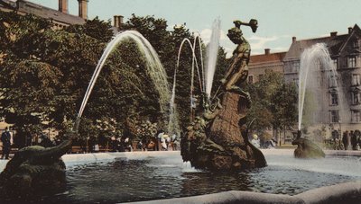 Stockholm: Fontanen "Tors Fiske" (farget foto) av Swedish Photographer