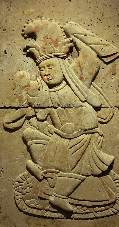 Terrakottastele med danser, Tang-dynastiet (618-907), oppdaget i Shaanxi-provinsen, Steles Forest Museum i Xian. Fotografi, Leonard de Selva, Kina, 2006. av Tang Dynasty Chinese School