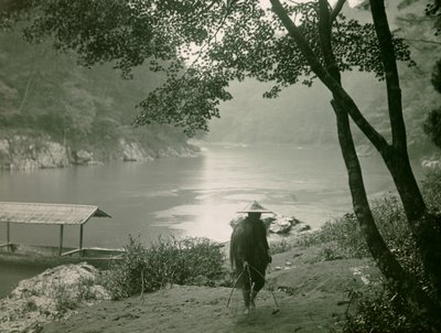 Fisker ved Hozu-elven, Arashiyama-distriktet, Kyoto ca. 1900–1915 (fotografi) av Teijiro Takagi