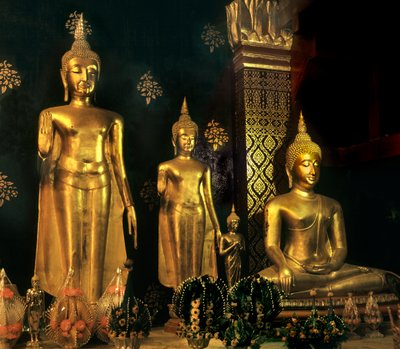 Buddhaer fra Sukhothai-perioden av Thai School
