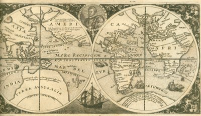 Tittelside til Americae Pars VIII med et portrett av Francis Drake og skipet hans, The Golden Hind, 1 av Theodore de Bry