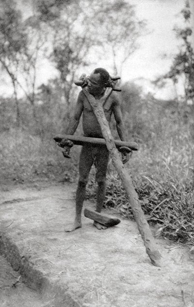 Color Color Lunatic, Monks to Terrekke, Sudan, av Thomas A. Glover