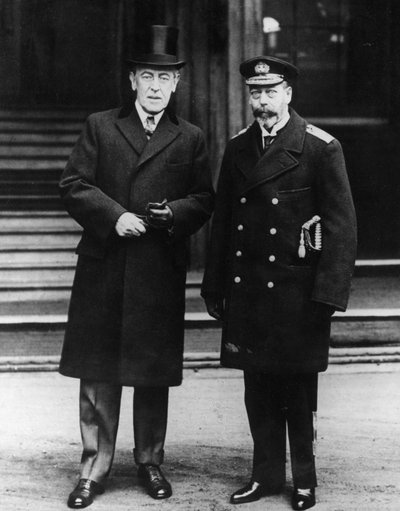 Kongen poserer sammen med president Wilson utenfor Buckingham Palace, 31. desember 1919 av Thomas E. and Horace Grant Grant
