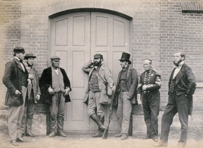Ansatte ved Holkham Hall, Norfolk, ca. 1863 (albumtrykk) av Thomas Harcourt Powell