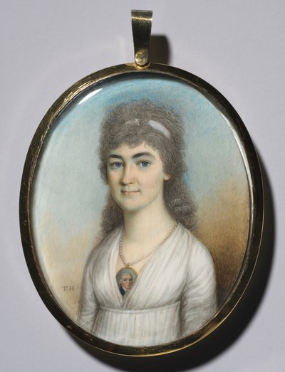 Portrett av en kvinne som bærer en miniatyr, ca. 1780. av Thomas Hazlehurst