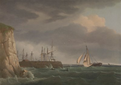 Et skip som kjører inn i havnen med andre fartøyer ved en brygge av Thomas Whitcombe