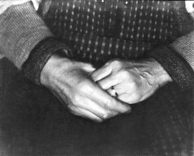 The Hands of Assunta Modotti, San Francisco, 1923 av Tina Modotti