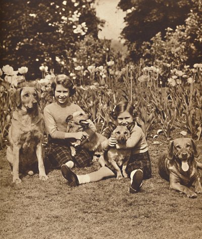 -Og venner, prinsesser Elizabeth og Mary på Royal Lodge, Windsor, c1936 1937 av Unbekannt