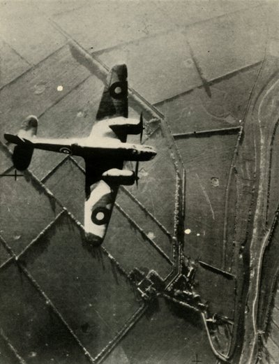 A Blenheim Running Up To Its Target, 1939-1940, 1941. av Unbekannt