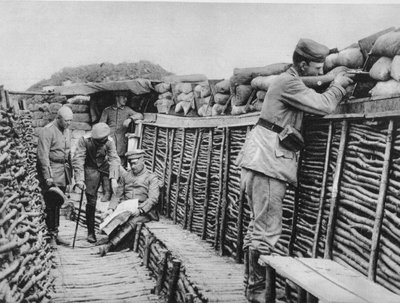 En tysk skyttergrav, første verdenskrig, 1915 av Unbekannt