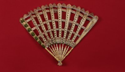 En sjelden vifte, fransk eller engelsk, ca. 1580 (vellum og glimmer) av Unbekannt